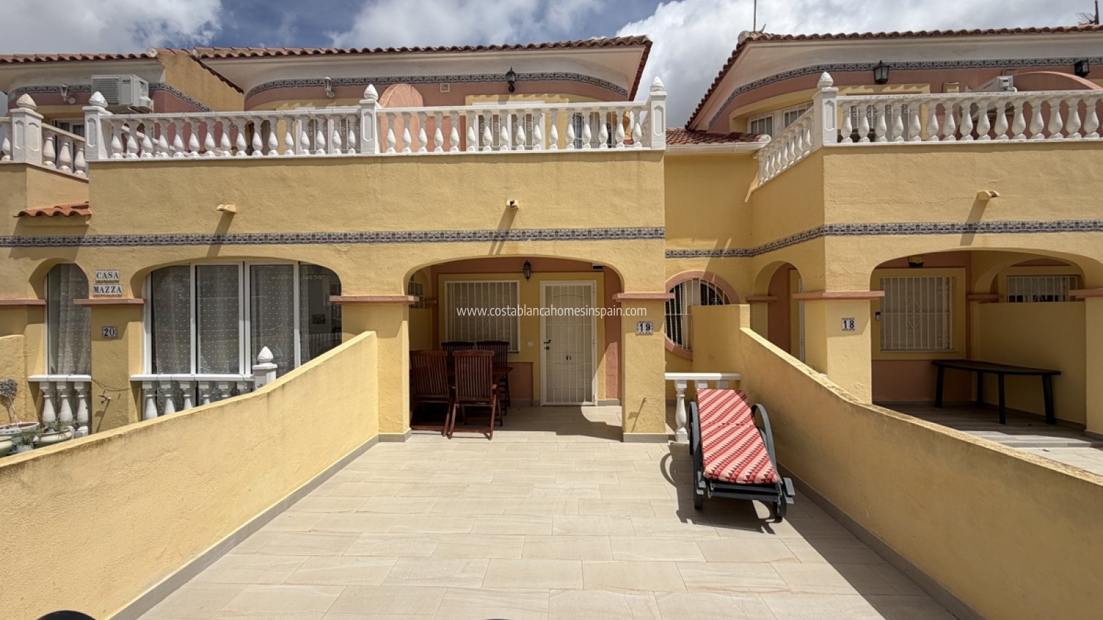Sale - Townhouse - Villamartin