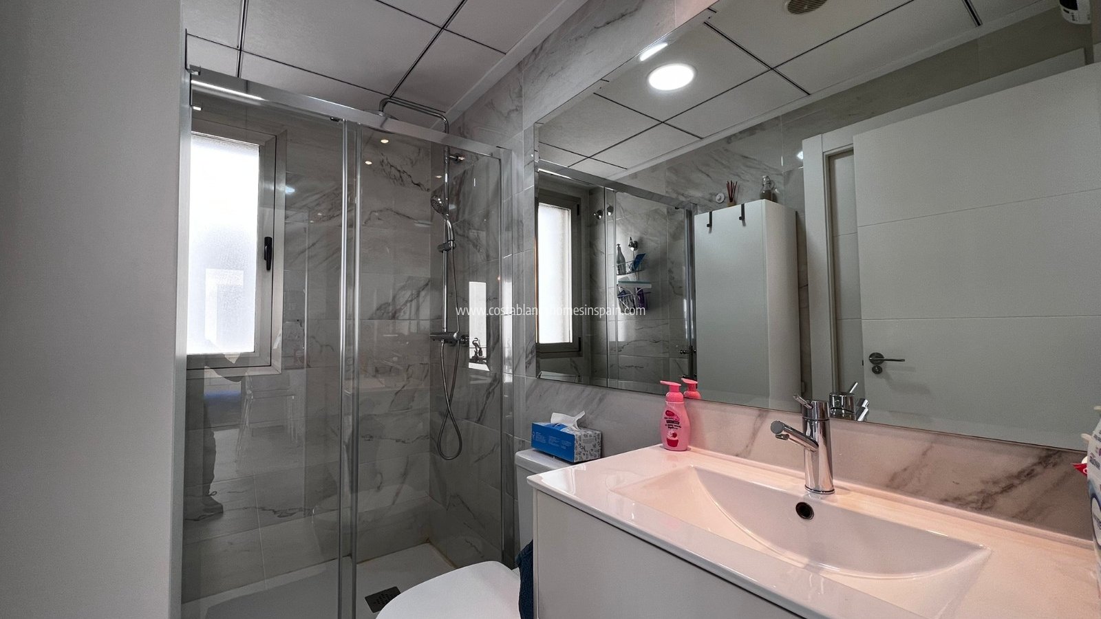 Sale -  - Villamartin