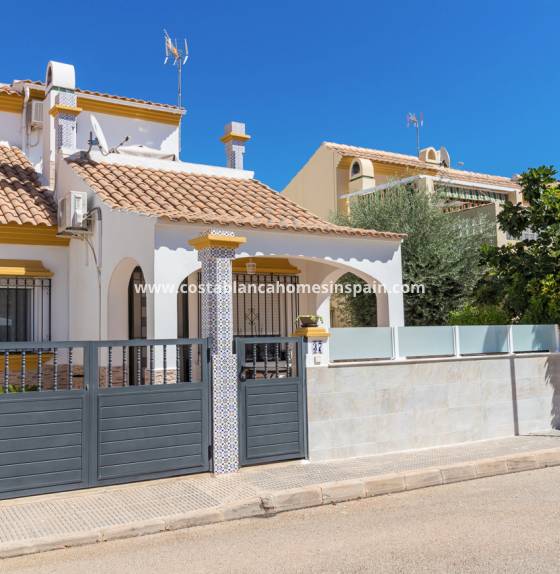 Semi - Detached Villa - Használt - La Zenia - La Zenia