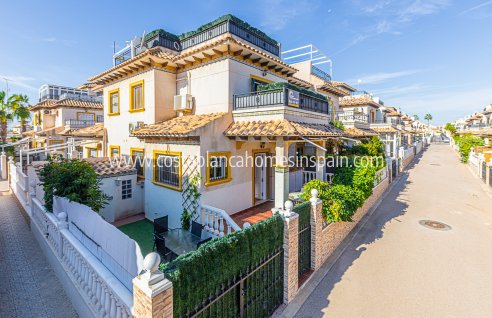 Semi - Detached Villa - Használt - Playa Flamenca - Playa Flamenca