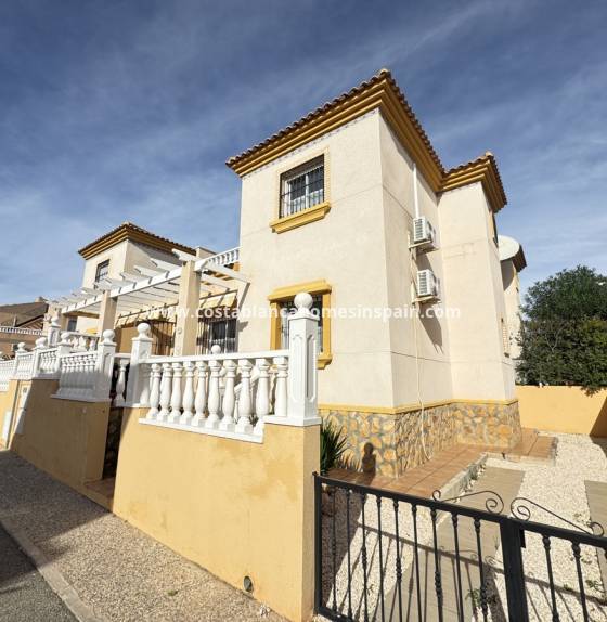 Semi - Detached Villa - Használt - Villamartin - Villamartin