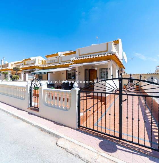 Semi - Detached Villa - Re-salg - Playa Flamenca - Costa Blanca South