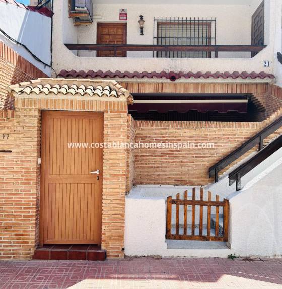 Semi - Detached Villa - Re-salg - Torrevieja - Playa de los Locos