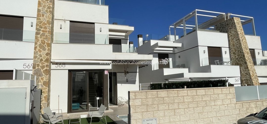 Semi - Detached Villa - Re-salg - Villamartin - Villamartin