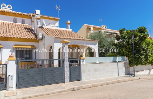 Semi - Detached Villa - Resale - La Zenia - INV-85957