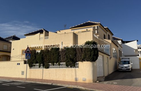 Semi - Detached Villa - Resale - Los Balcones - LOS BALCONES