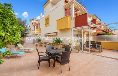 Semi - Detached Villa - Resale - Villamartin - Villamartin
