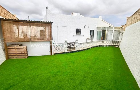 Semi - Detached Villa - Resale - Villamartin - Villamartin