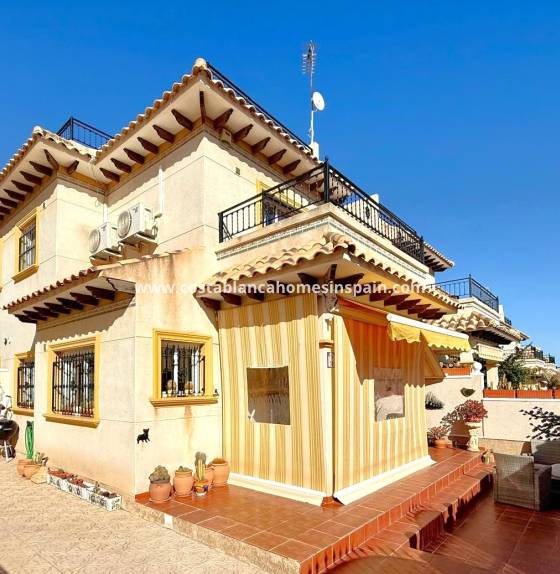 Semi - Detached Villa - Resale - Villamartin - VP-37348