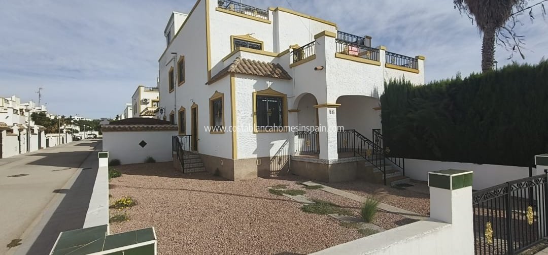 Semi - Detached Villa - Resale - Vistabella - Vistabella Golf