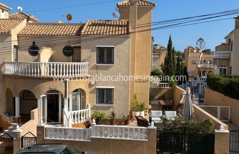 Semi - Detached Villa - Revente - Villamartin - Villamartin
