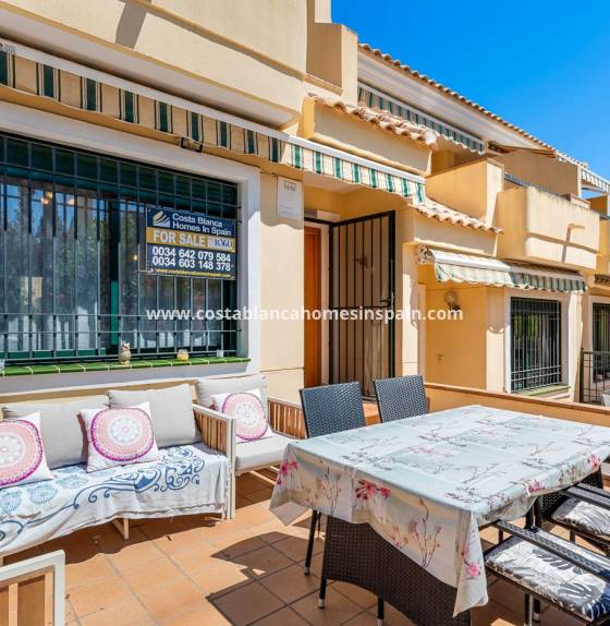 Town house - Re-salg - Orihuela - Campoamor