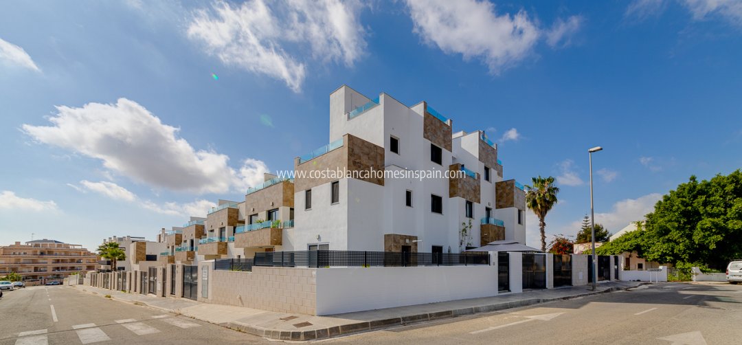 Townhouse - Re-salg - Villamartin - Costa Blanca