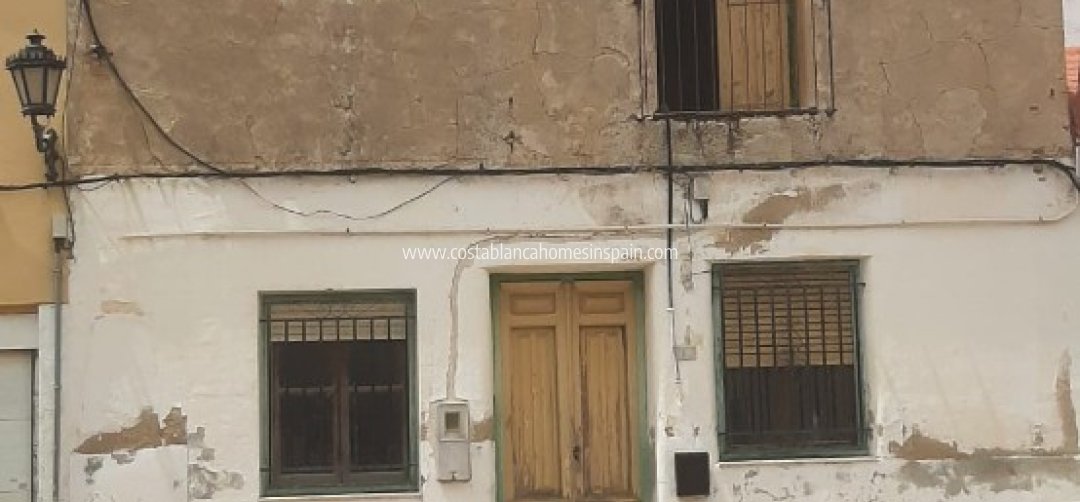 Townhouse - Resale - San Miguel de Salinas - CENTRO
