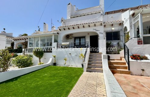 Townhouse - Resale - Villamartin - Costa Blanca