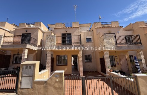 Townhouse - Sale - Los Altos - Los Altos
