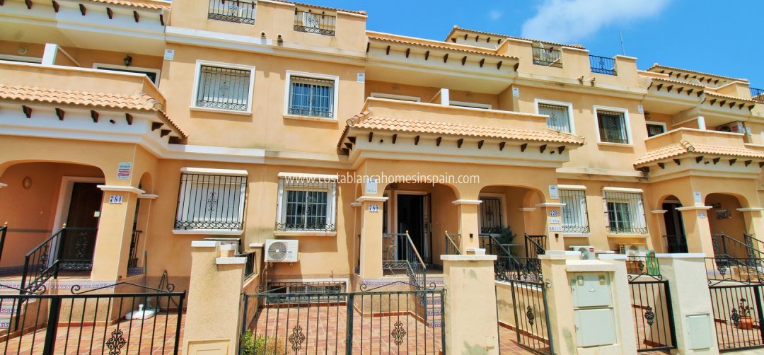 Townhouse - Venta - Villamartin - Villamartin