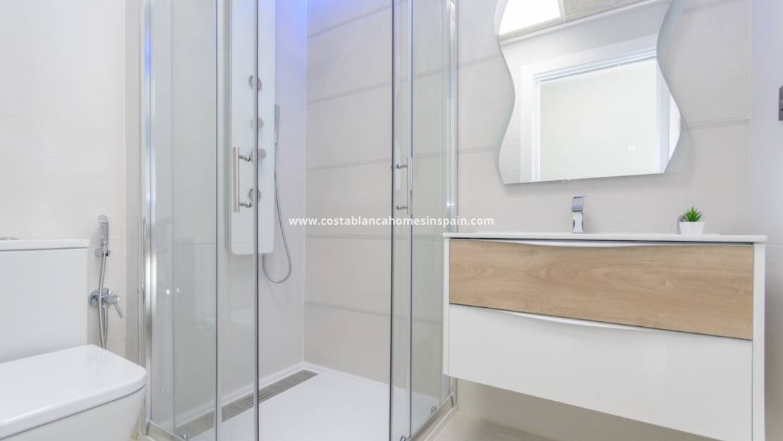 Új építésű - Bungalow - Torrevieja - Los Balcones