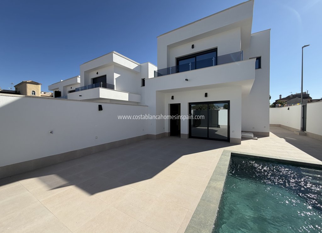 Új építésű - Detached Villa - 