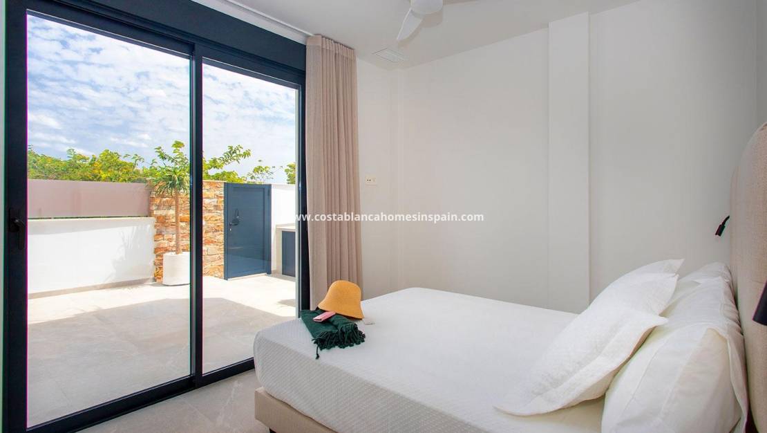 Új építésű - villa - Sucina