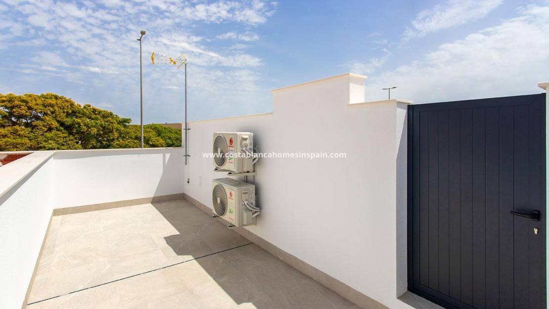 Új építésű - villa - Sucina