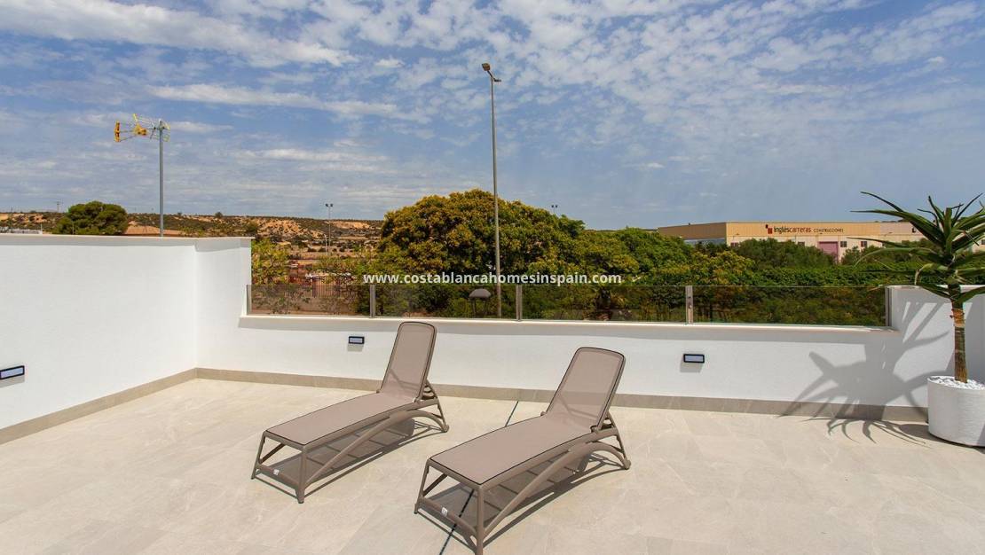 Új építésű - villa - Sucina