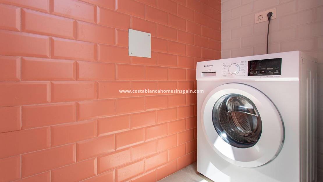 Új építésű - villa - Sucina