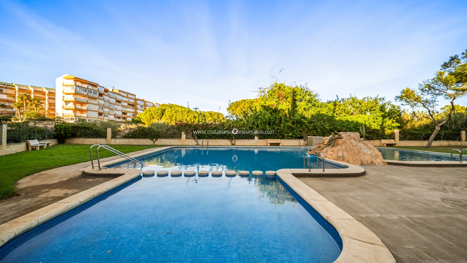 Venta - Apartment - Torrevieja - La Mata