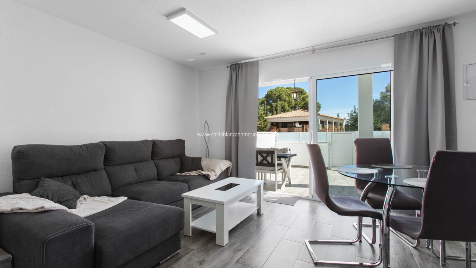 Venta - Apartment - Torrevieja - Lago jardin