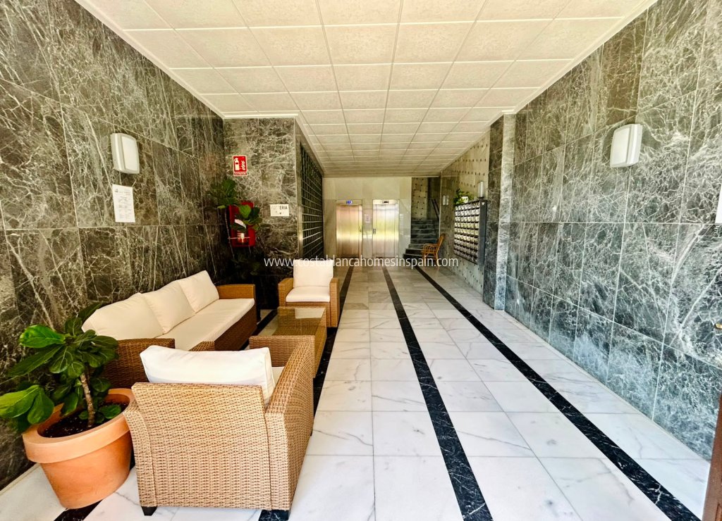 Venta - Apartment - Torrevieja - Playa de los Locos