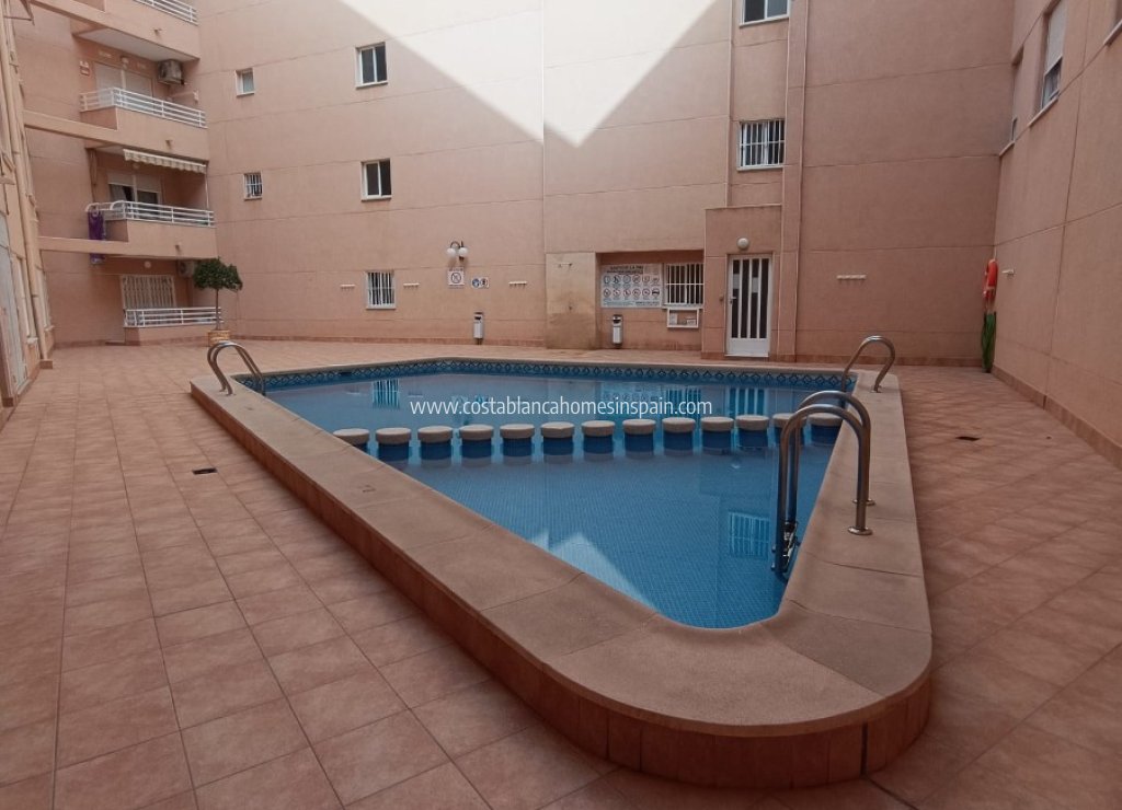 Venta - Apartment - Torrevieja - Playa de los Locos