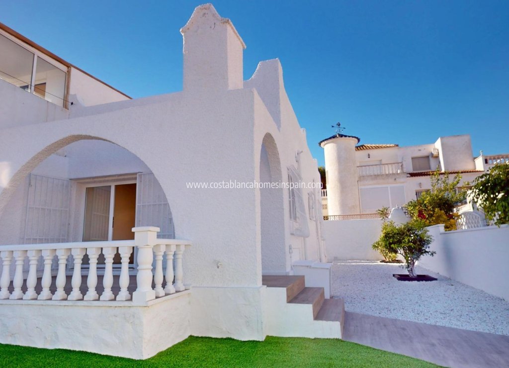 Venta - Bungalow - San Miguel de Salinas - BLUE LAGOON