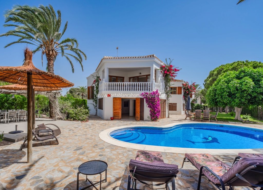 Venta - Detached Villa - Cabo Roig