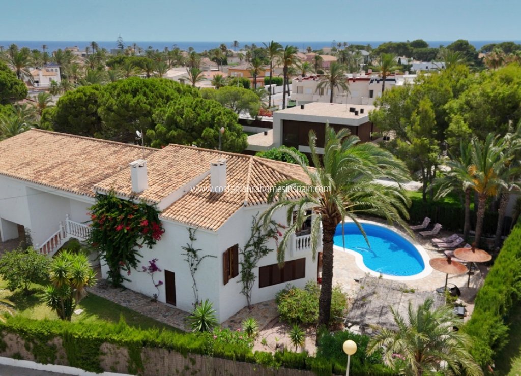 Venta - Detached Villa - Cabo Roig