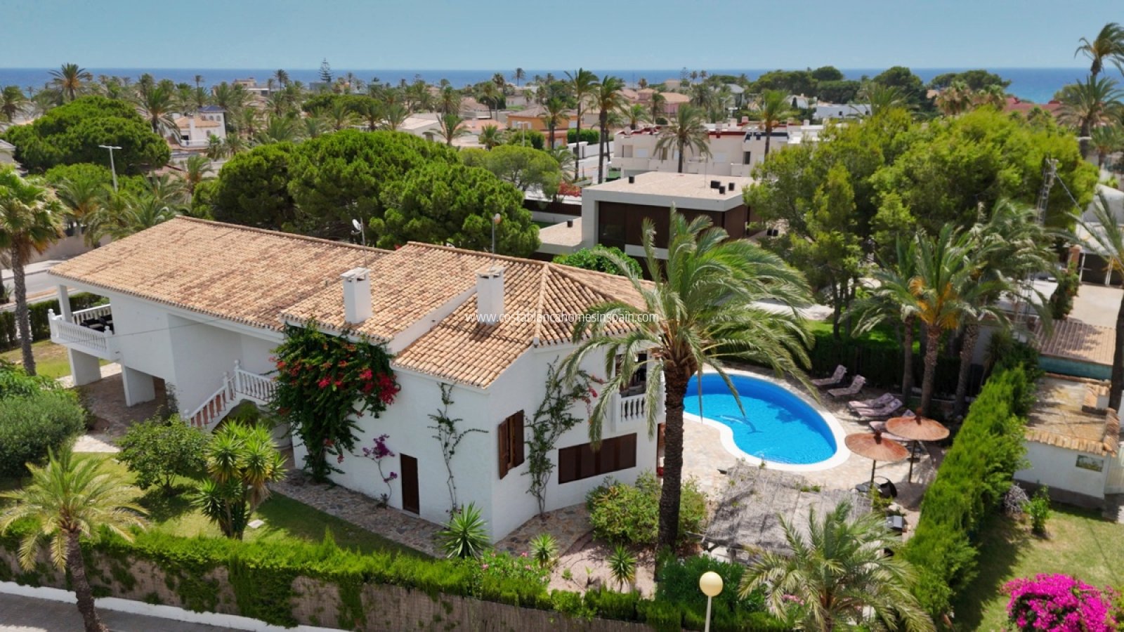Venta - Detached Villa - Cabo Roig