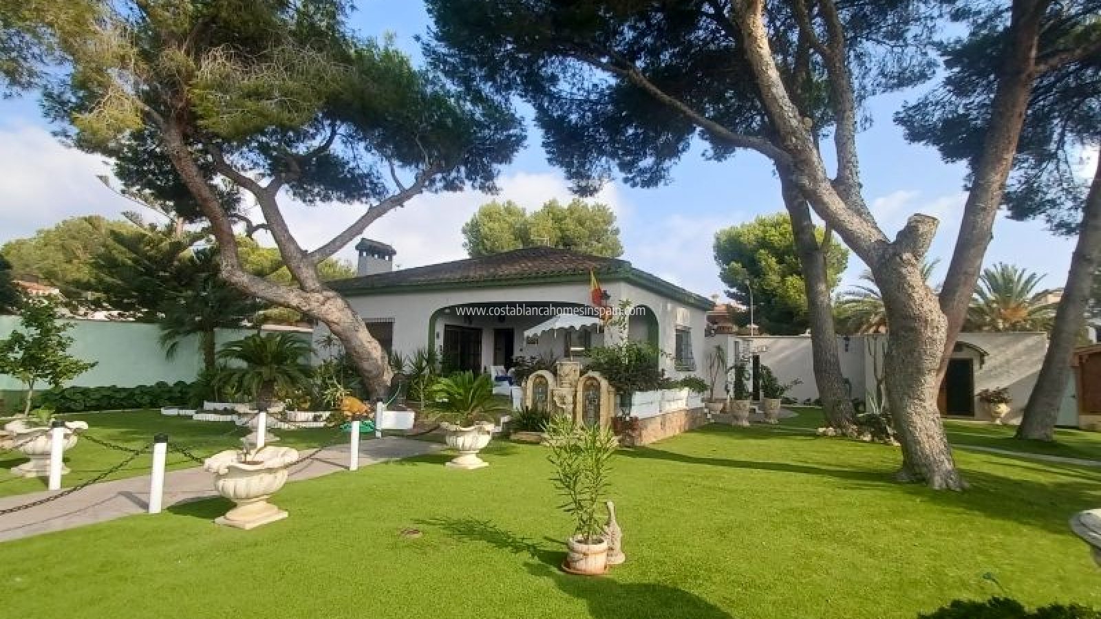 Venta - Detached Villa - Campoamor