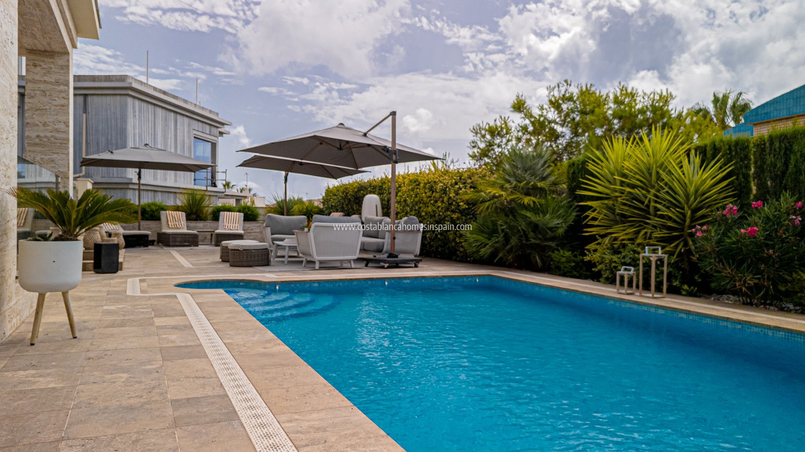 Venta - Detached Villa - La Zenia - Beachside
