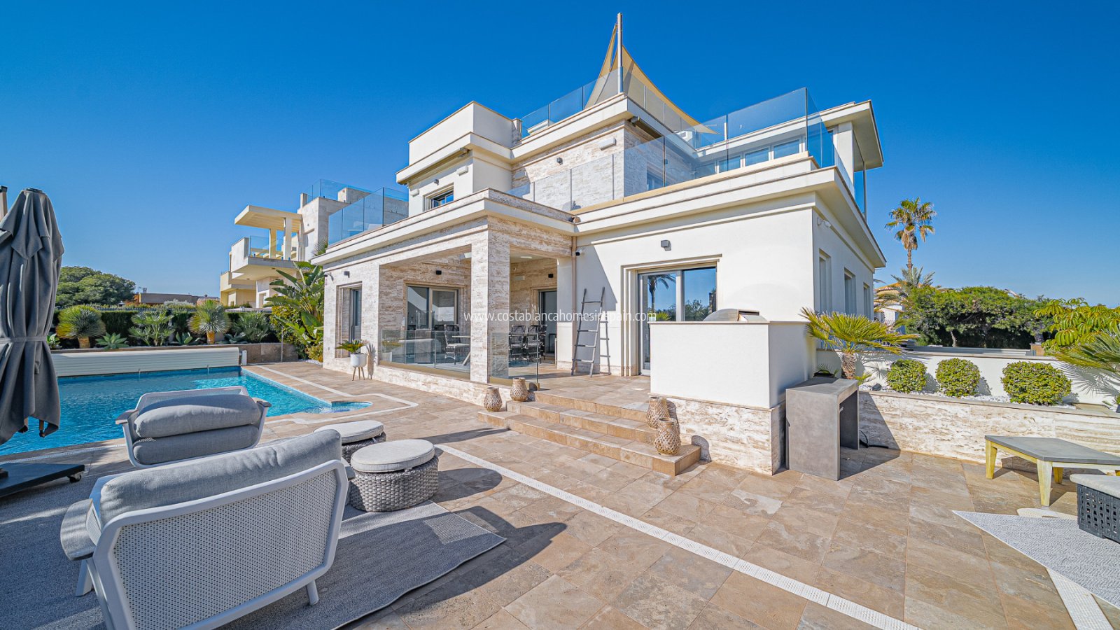 Venta - Detached Villa - La Zenia - Beachside