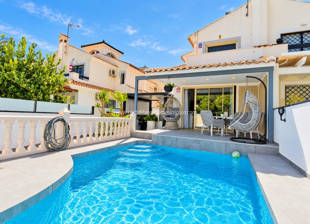 Venta - Detached Villa - Mil Palmeras