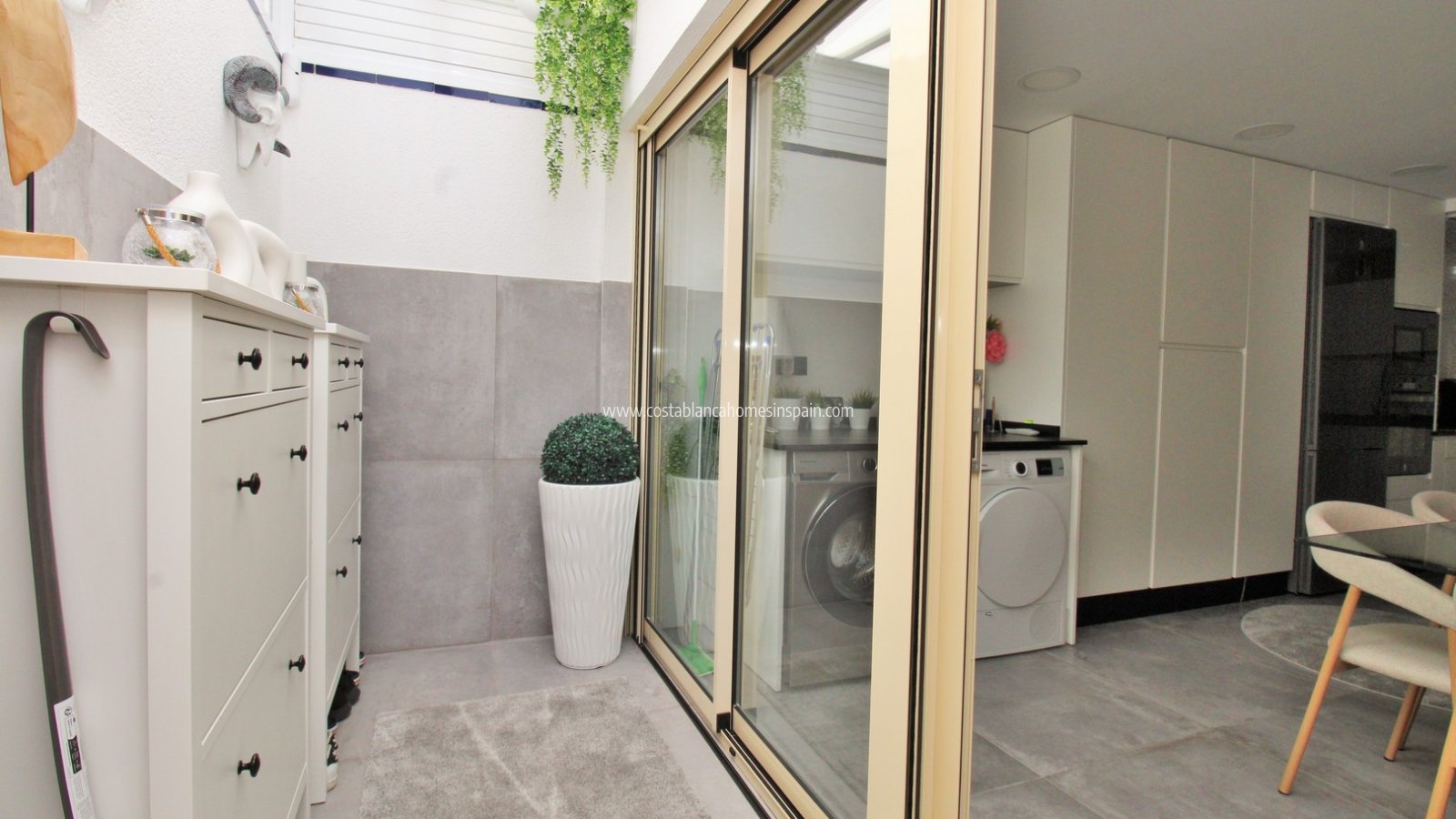 Venta - Detached Villa - Mil Palmeras