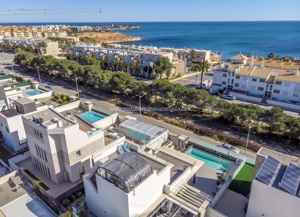 Venta - Detached Villa - Orihuela Costa - Campoamor