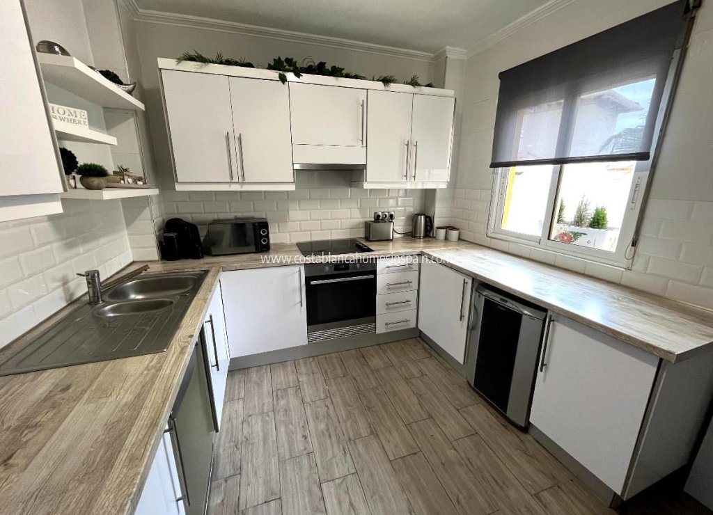 Venta - Detached Villa - Orihuela Costa - La Zenia