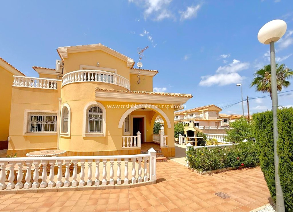 Venta - Detached Villa - Orihuela Costa - Villamartin