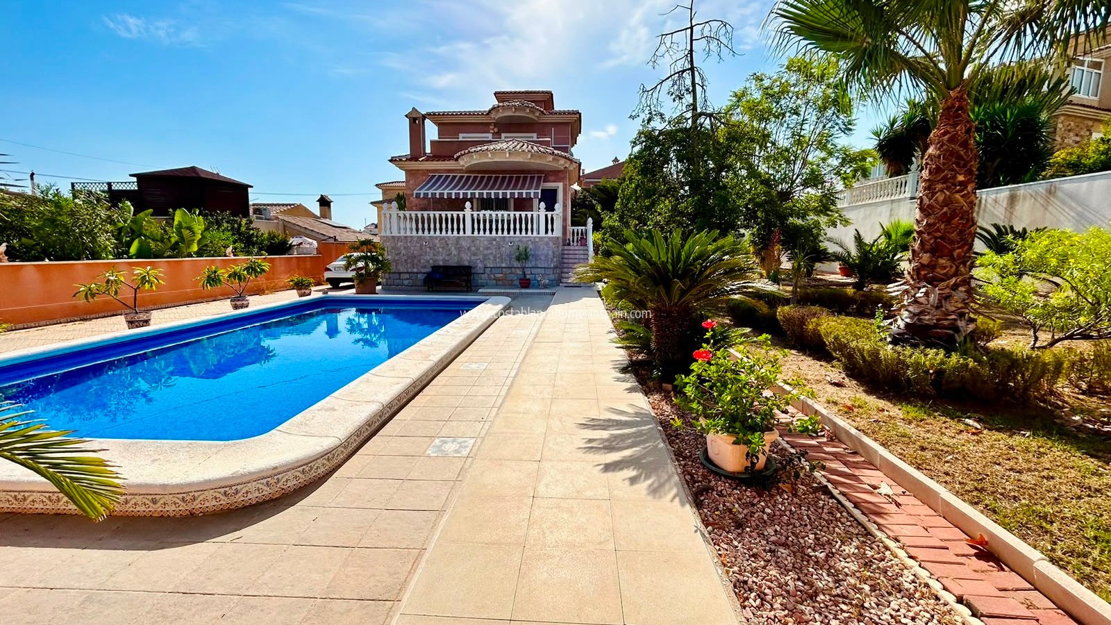 Venta - Detached Villa - Orihuela - Los Balcones