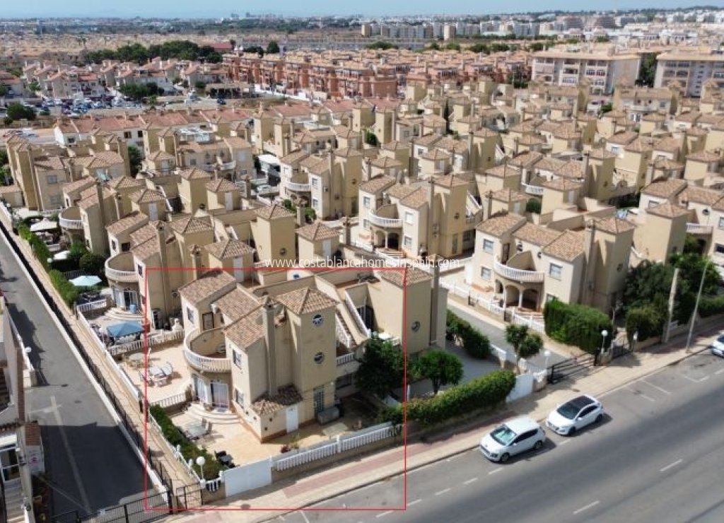 Venta - Detached Villa - Orihuela - Orihuela Costa