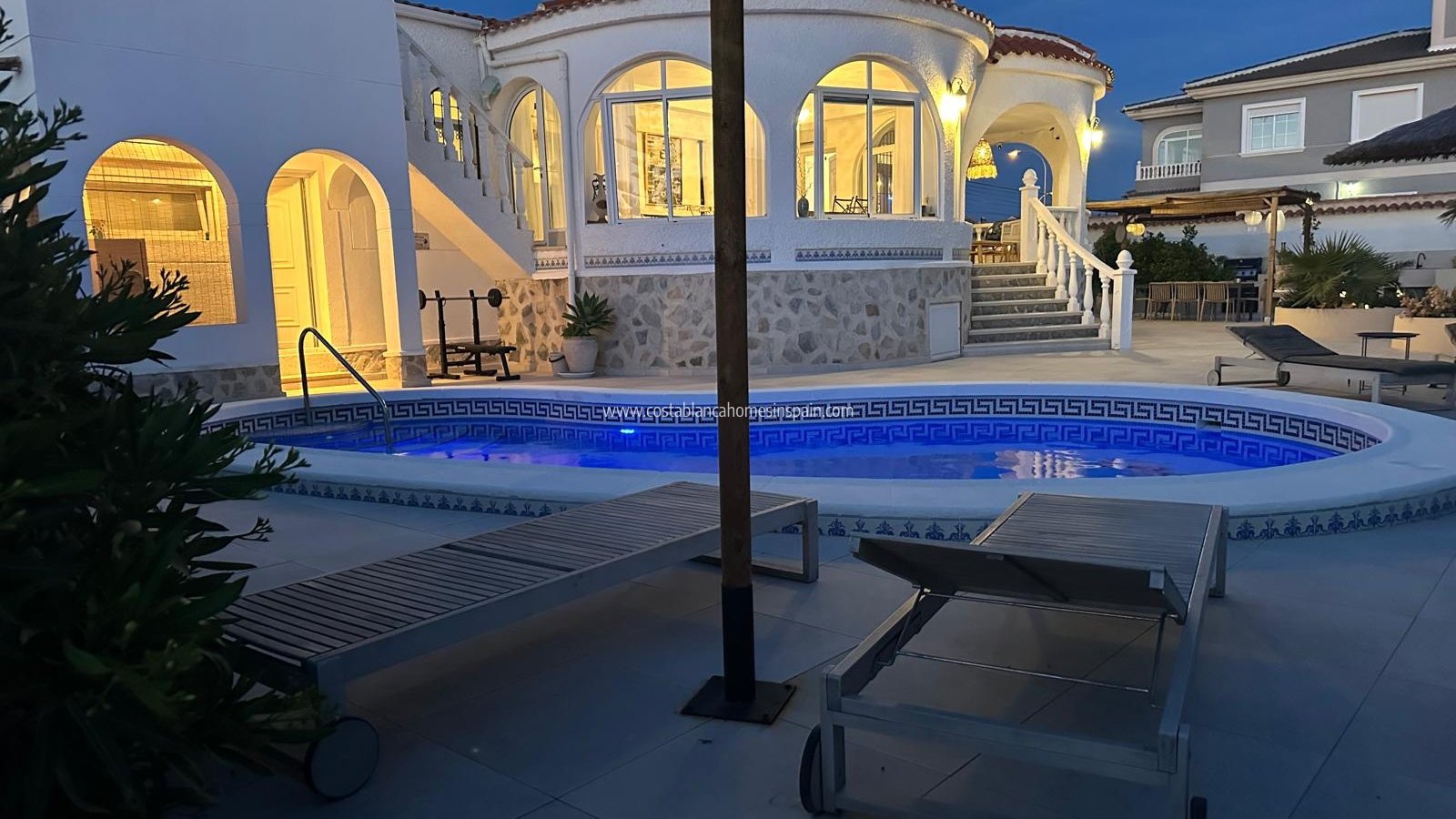 Venta - Detached Villa - Torrevieja - Costa Blanca Sur