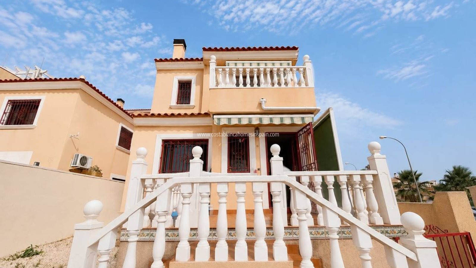 Venta - Detached Villa - Villamartin - BLUE LAGOON