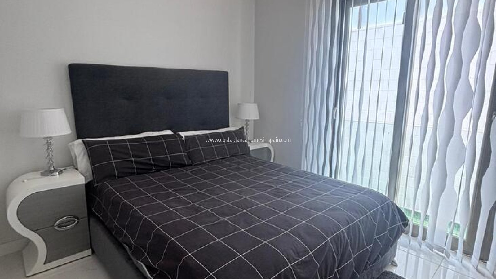 Venta - Detached Villa - Villamartin - Pau 8