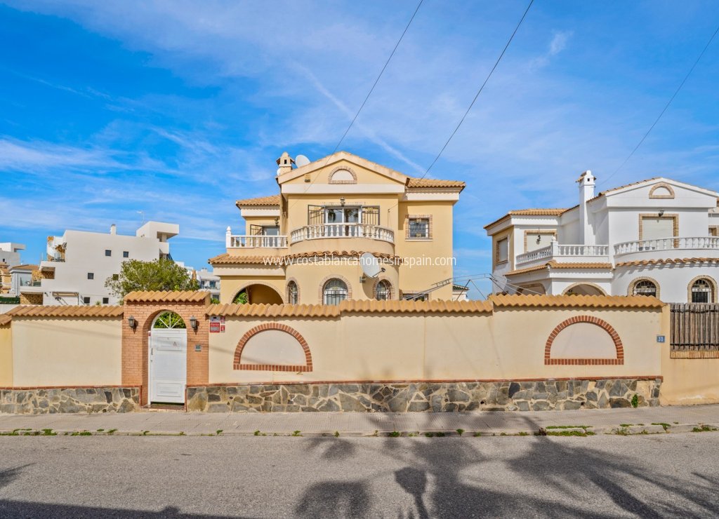 Venta - Detached Villa - Villamartin