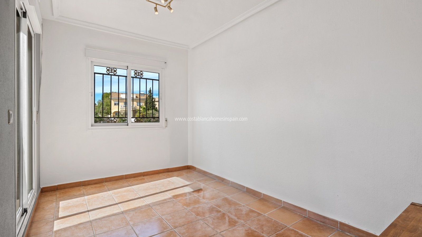 Venta - Detached Villa - Villamartin